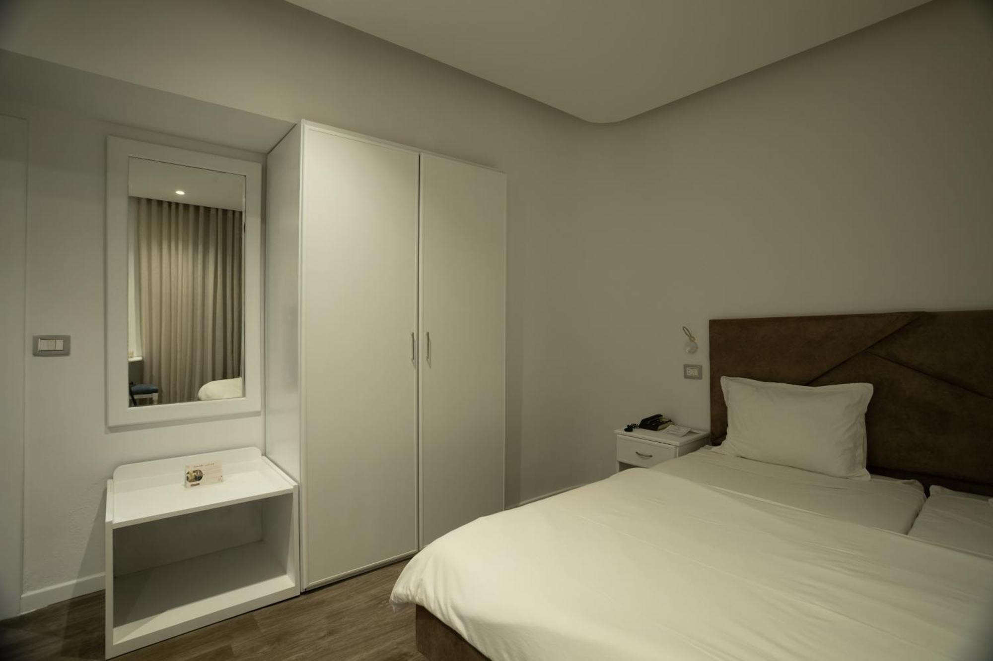 Hotel Donia Sfax ภายนอก รูปภาพ